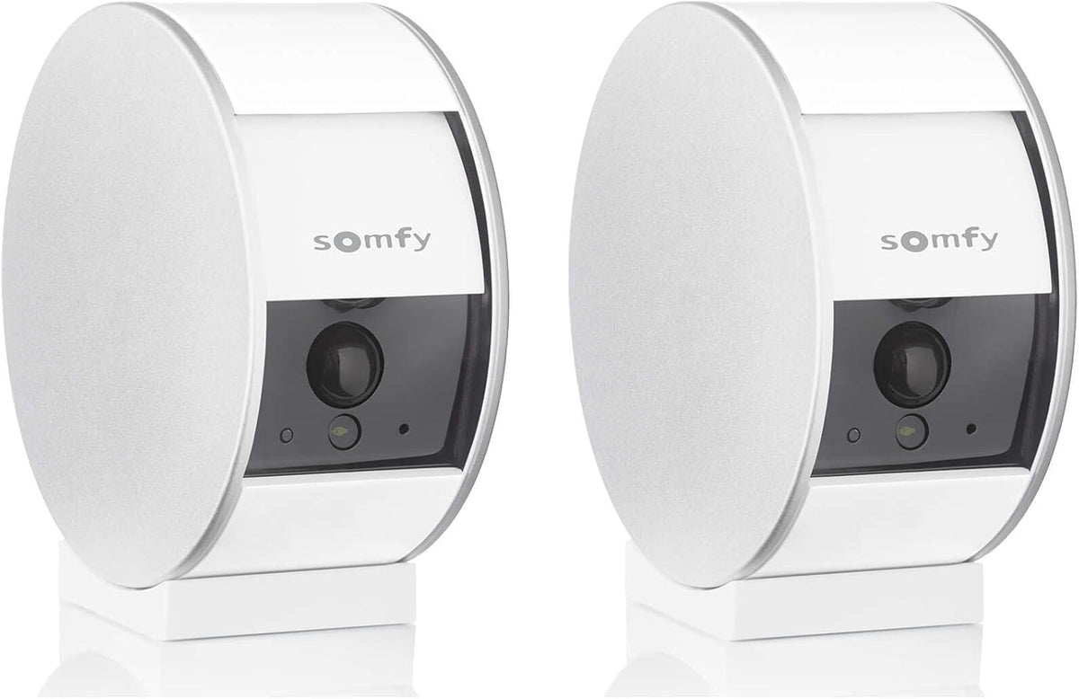 somfy 1870469 - Pack de 2 Indoor Camera, Caméras avec volet motorisé, Vision Nocturne, Détection de Mouvement, Grand Angle, Haut-Parleur, Microphone, Compatible : Alexa, Google Home et Tahoma